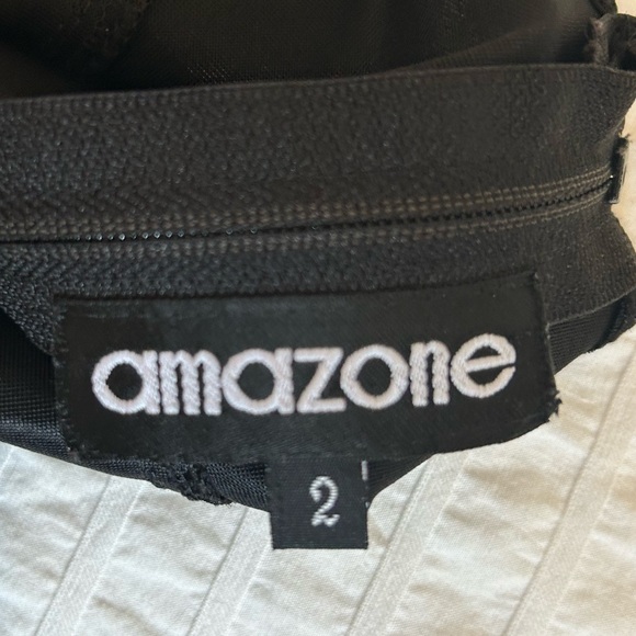 VINTAGE Black Zip Halter Top with Collar | Women’s Size 2 - Picture 5 of 5